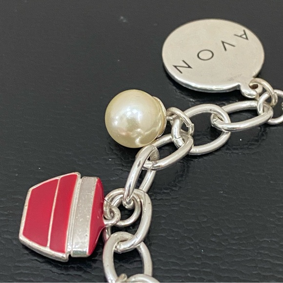 2011 AVON 125th Anniversary Enameled 12-Charm Bracelet 40.1g - Picture 15 of 16